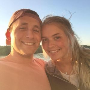 Meet your Posher, Claire